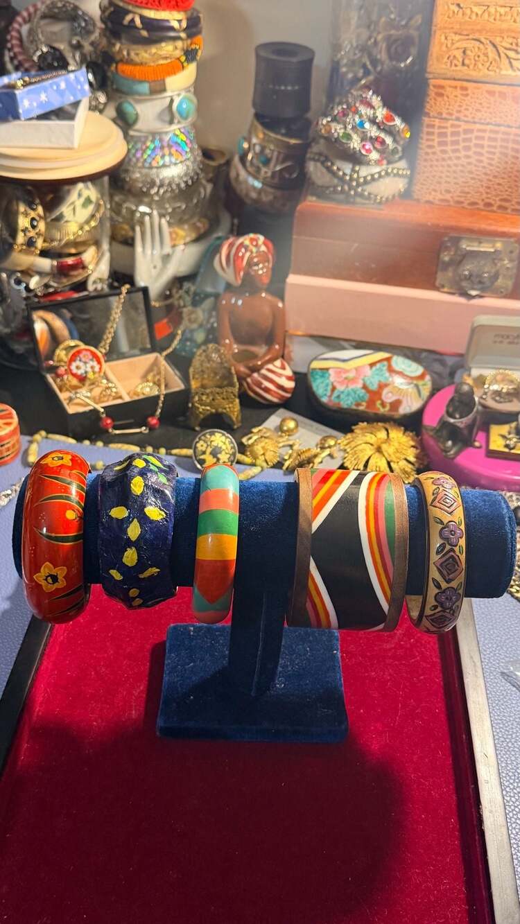 Vintage  Bracelet Lot